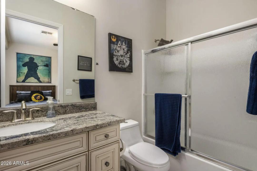 Real Estate Picture 26