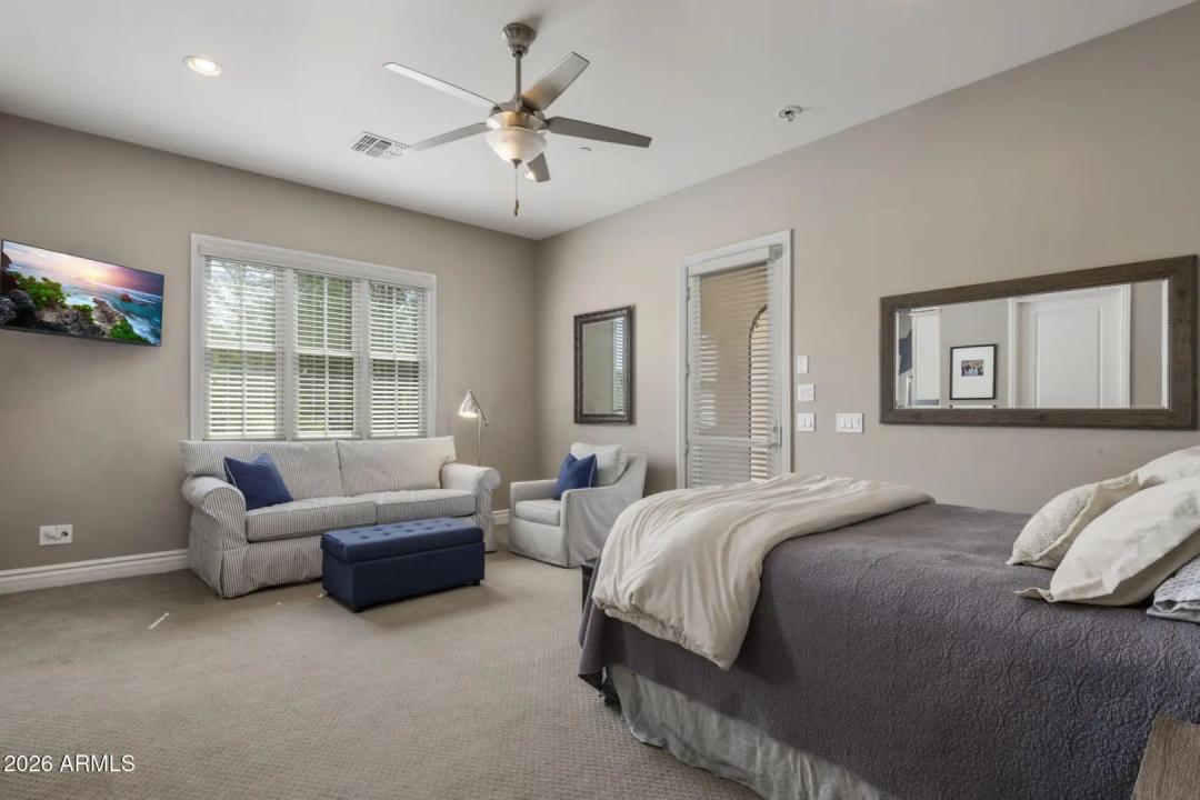 Real Estate Picture 29