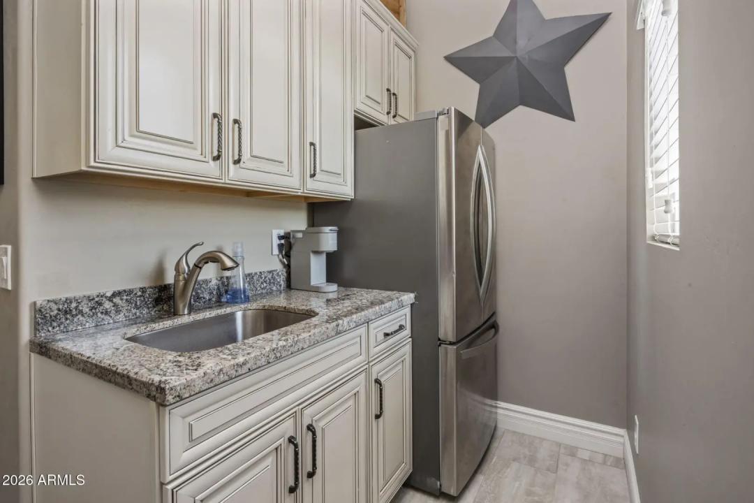 Real Estate Picture 31