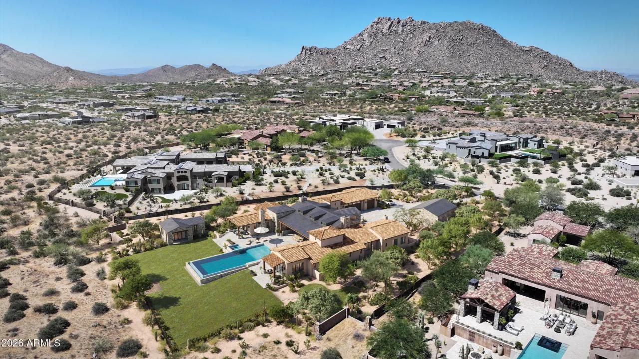 Real Estate Picture 2