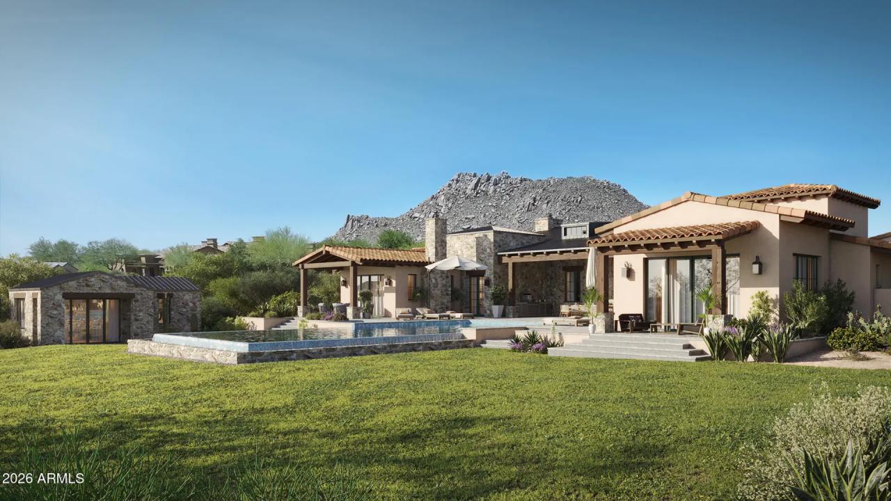 Real Estate Picture 4