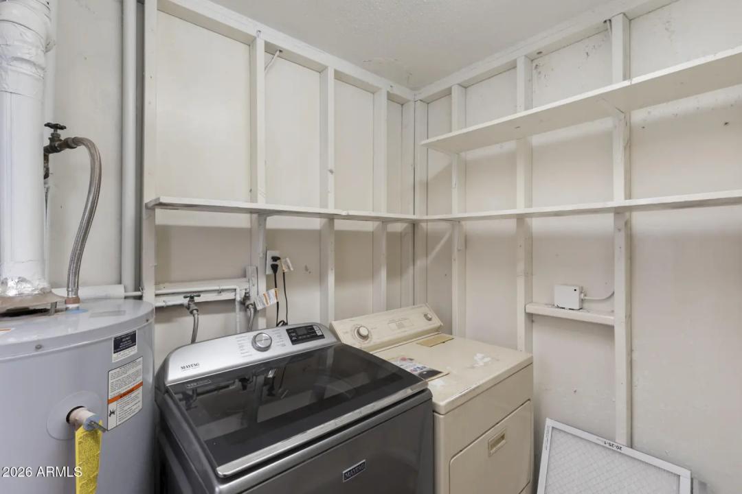 Real Estate Picture 17