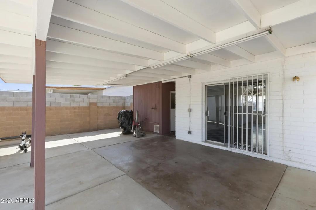 Real Estate Picture 19