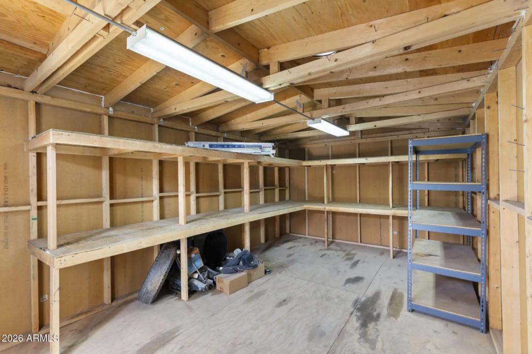 Real Estate Picture 21
