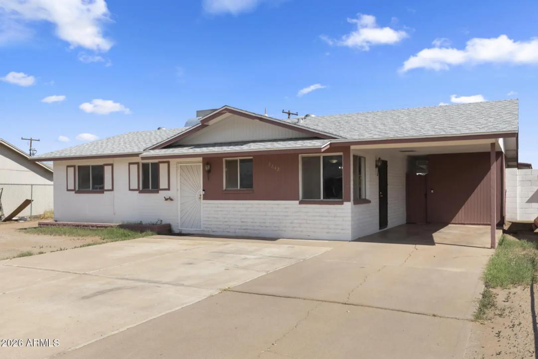 Real Estate Picture 2