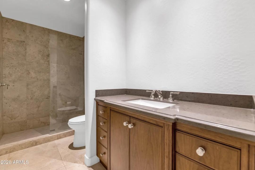 Real Estate Picture 28