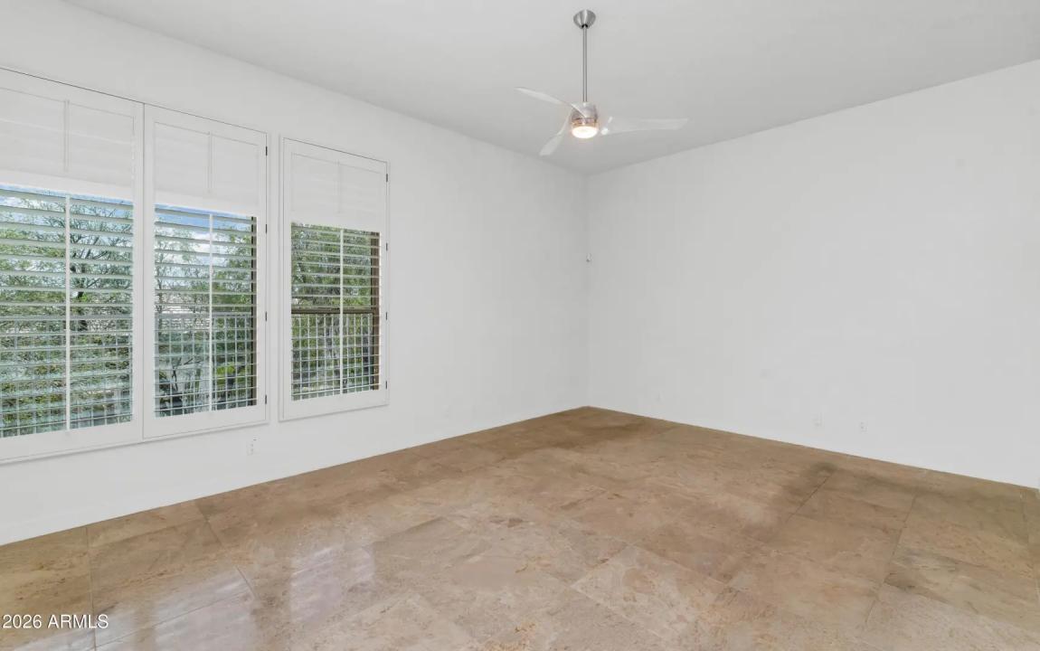Real Estate Picture 21