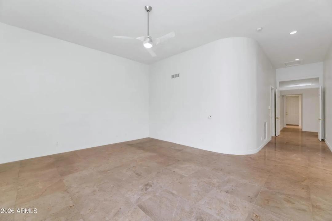 Real Estate Picture 19