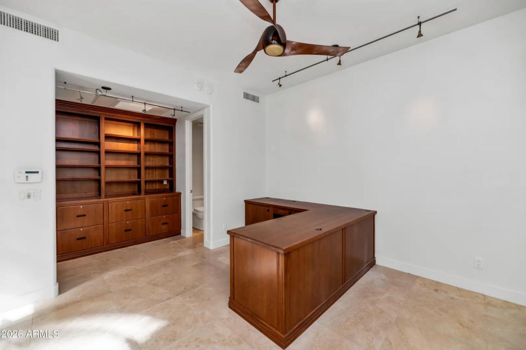 Real Estate Picture 31