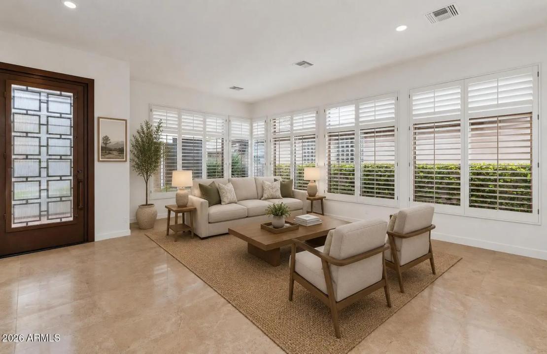 Real Estate Picture 2