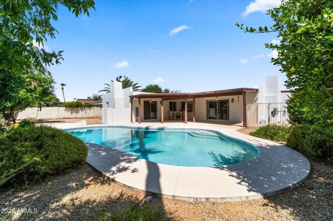 Real Estate Picture 32