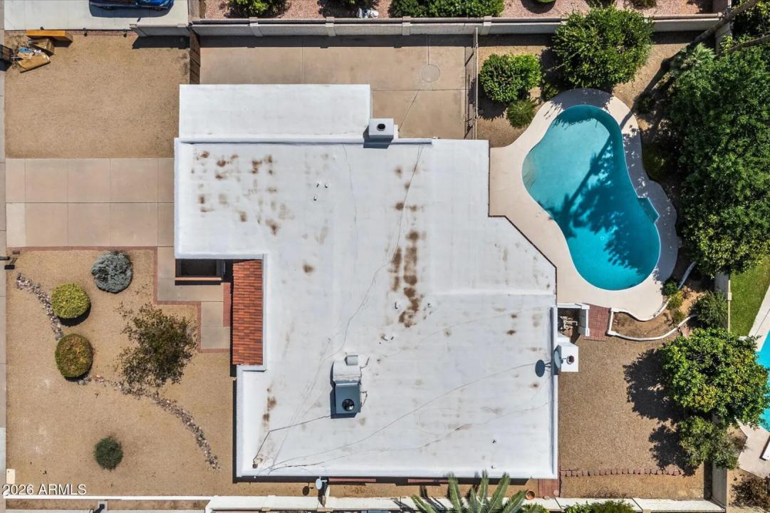 Real Estate Picture 37