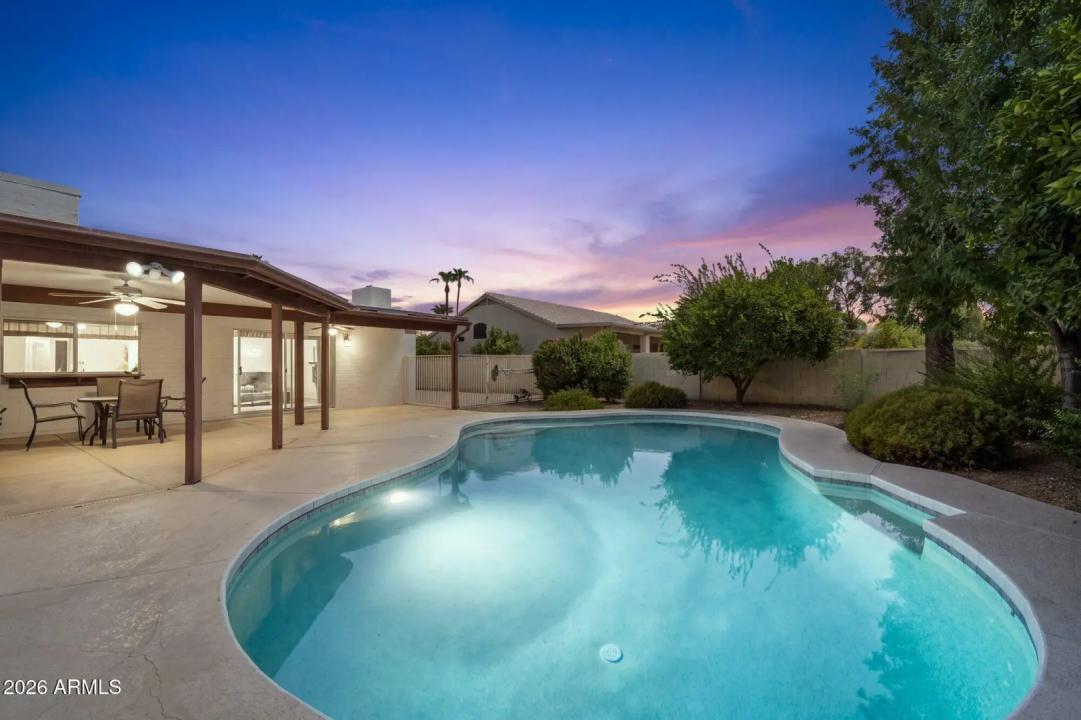 Real Estate Picture 40