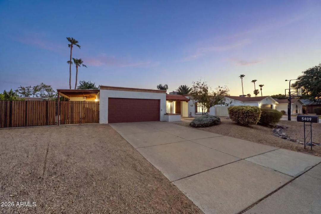 Real Estate Picture 42