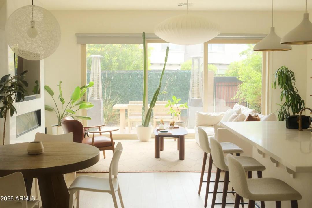 Real Estate Picture 2