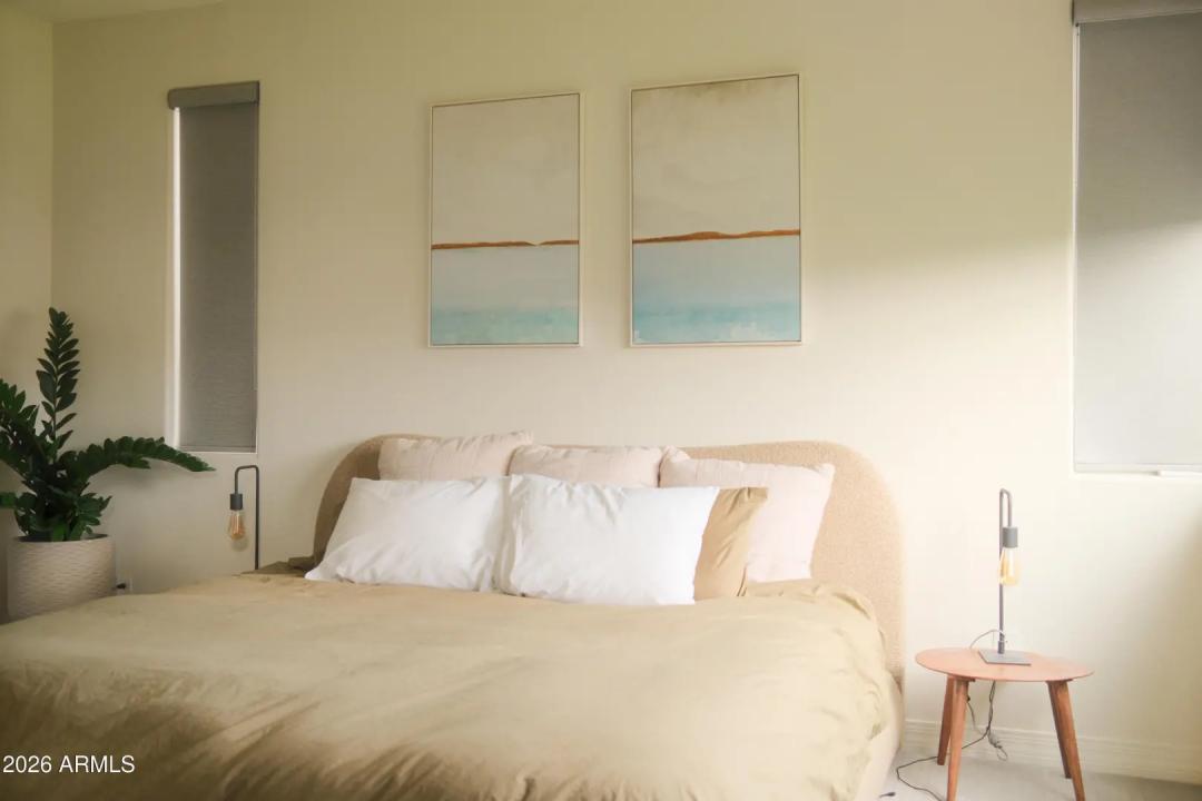 Real Estate Picture 5
