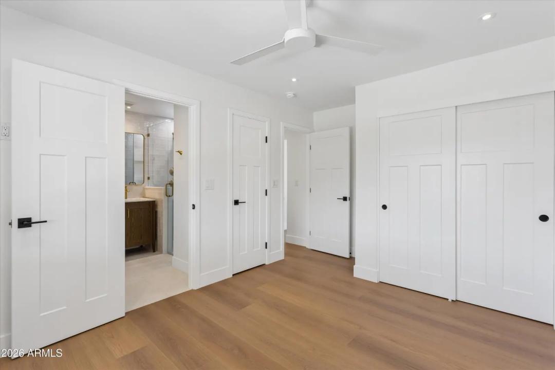 Real Estate Picture 15