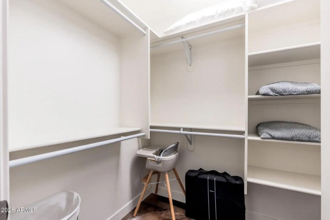 Real Estate Picture 26