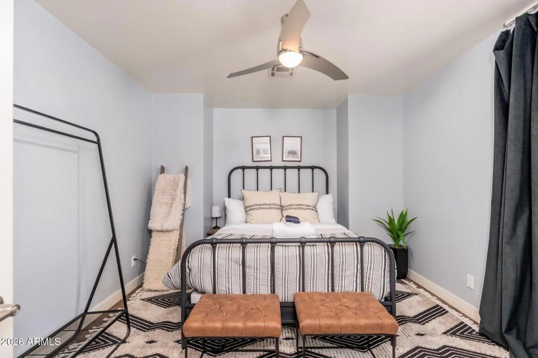 Real Estate Picture 28