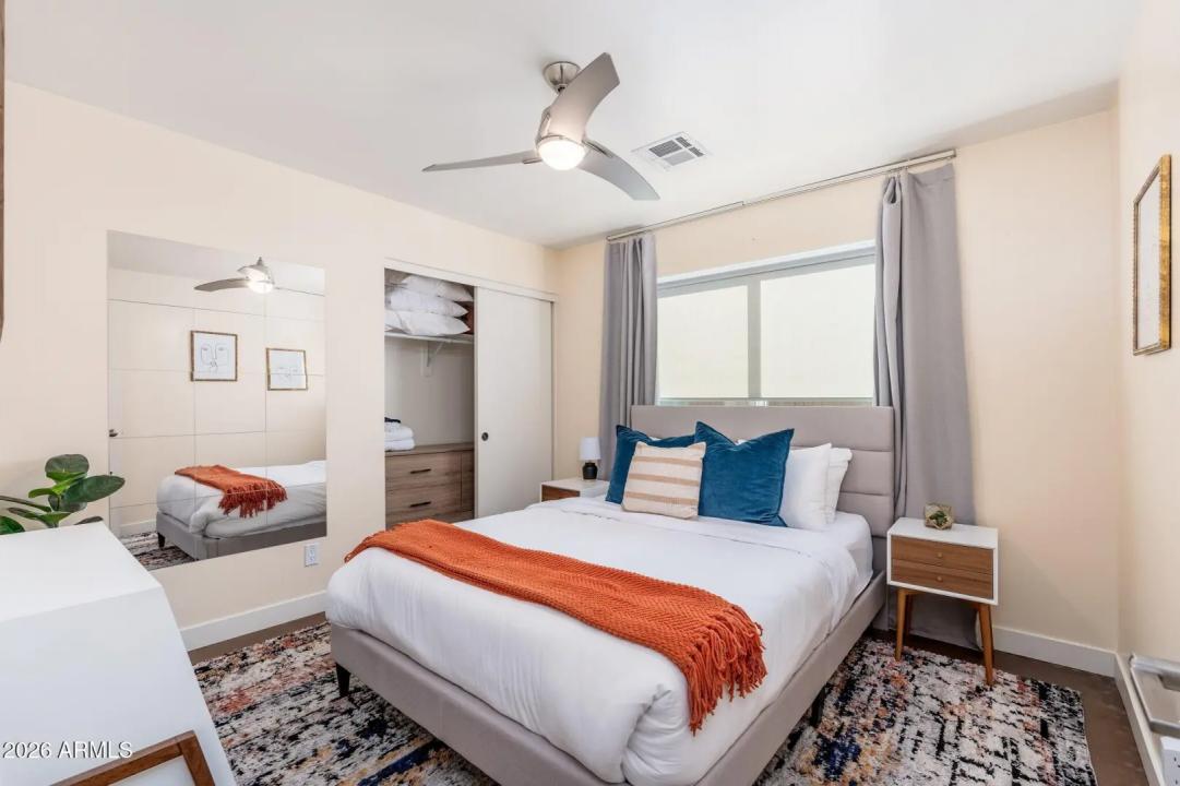 Real Estate Picture 35