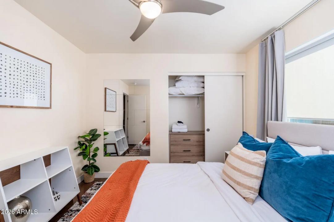 Real Estate Picture 36