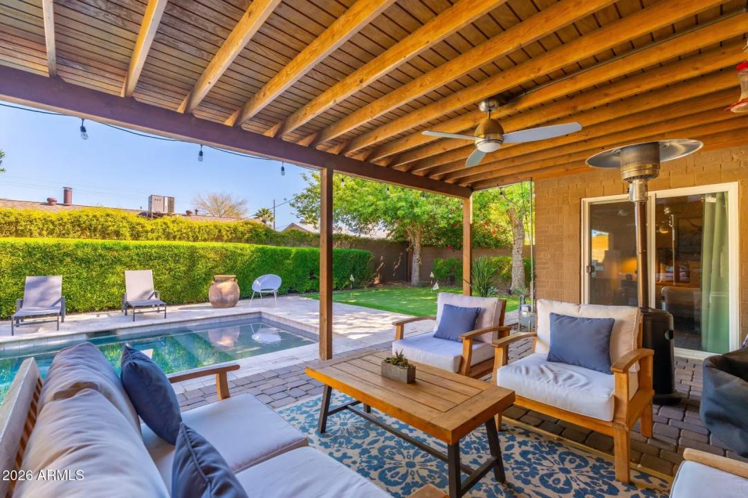 Real Estate Picture 42