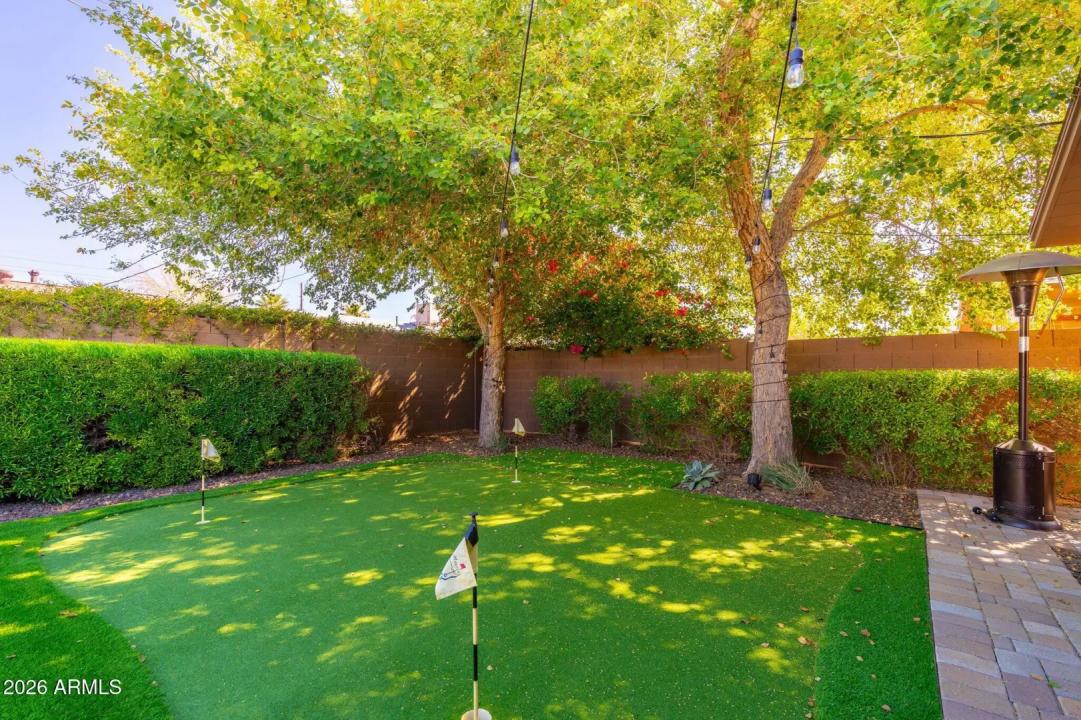 Real Estate Picture 43