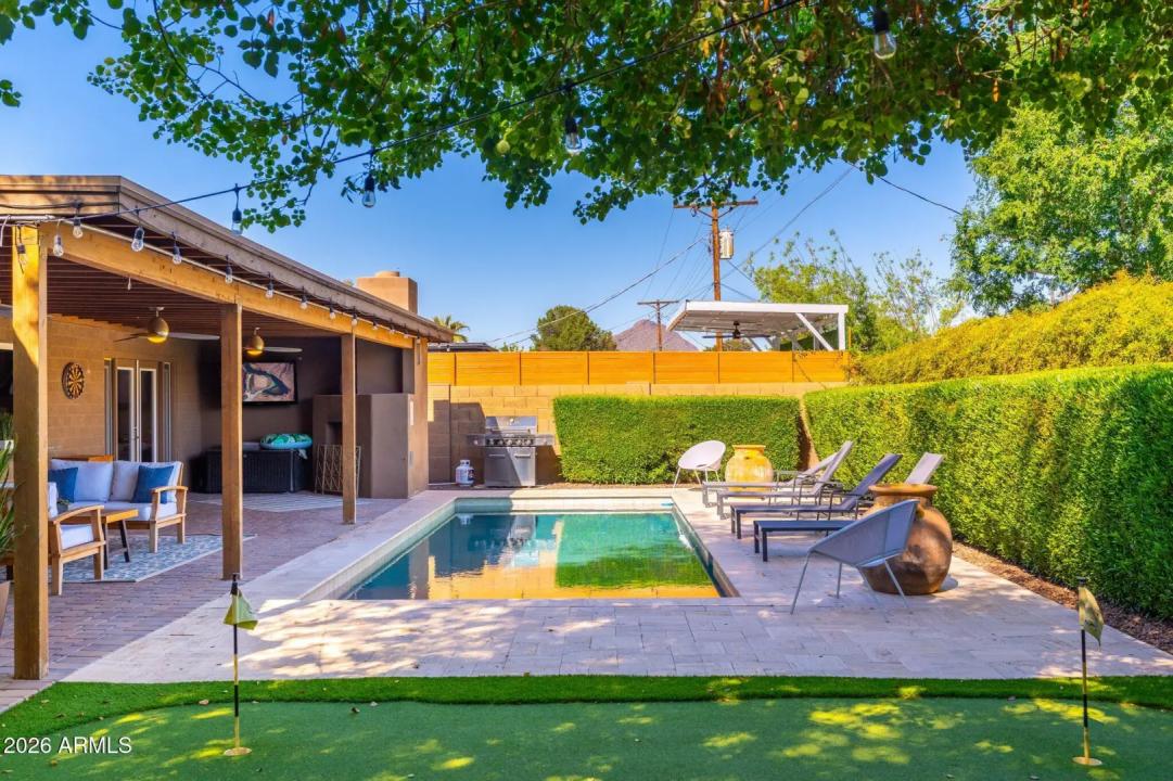 Real Estate Picture 45