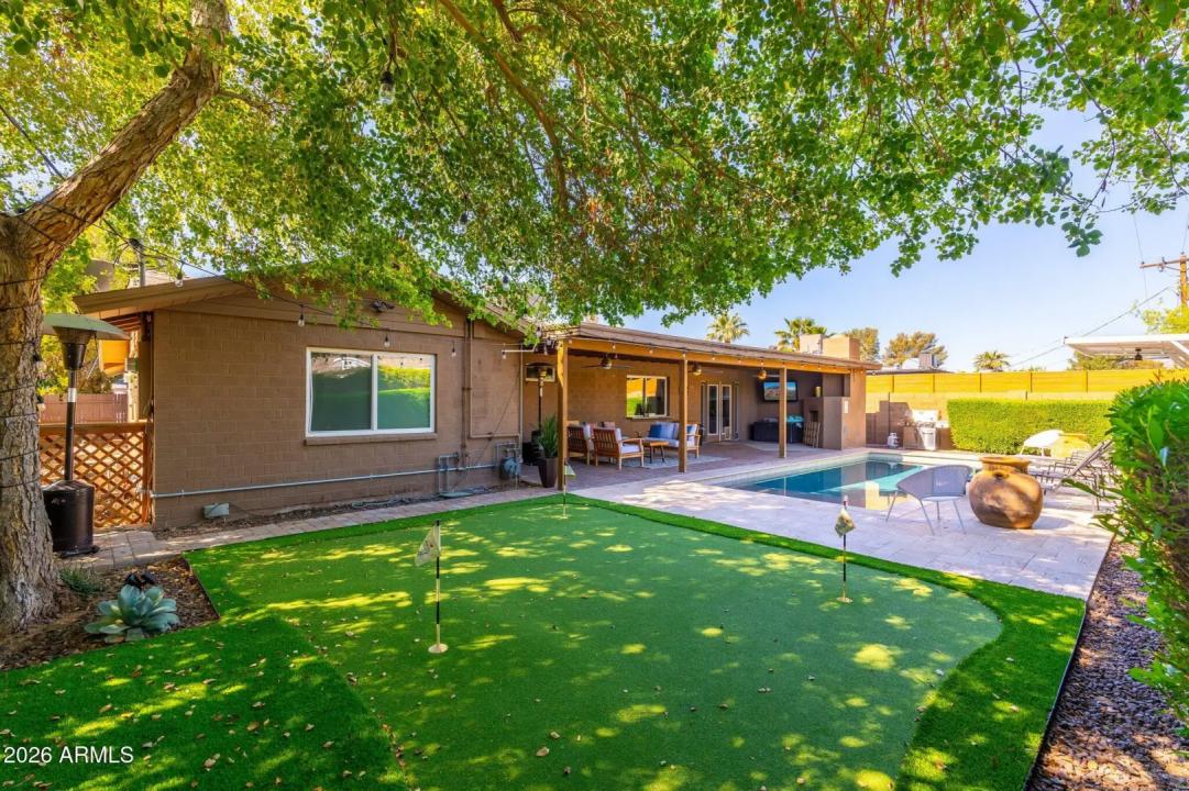 Real Estate Picture 46