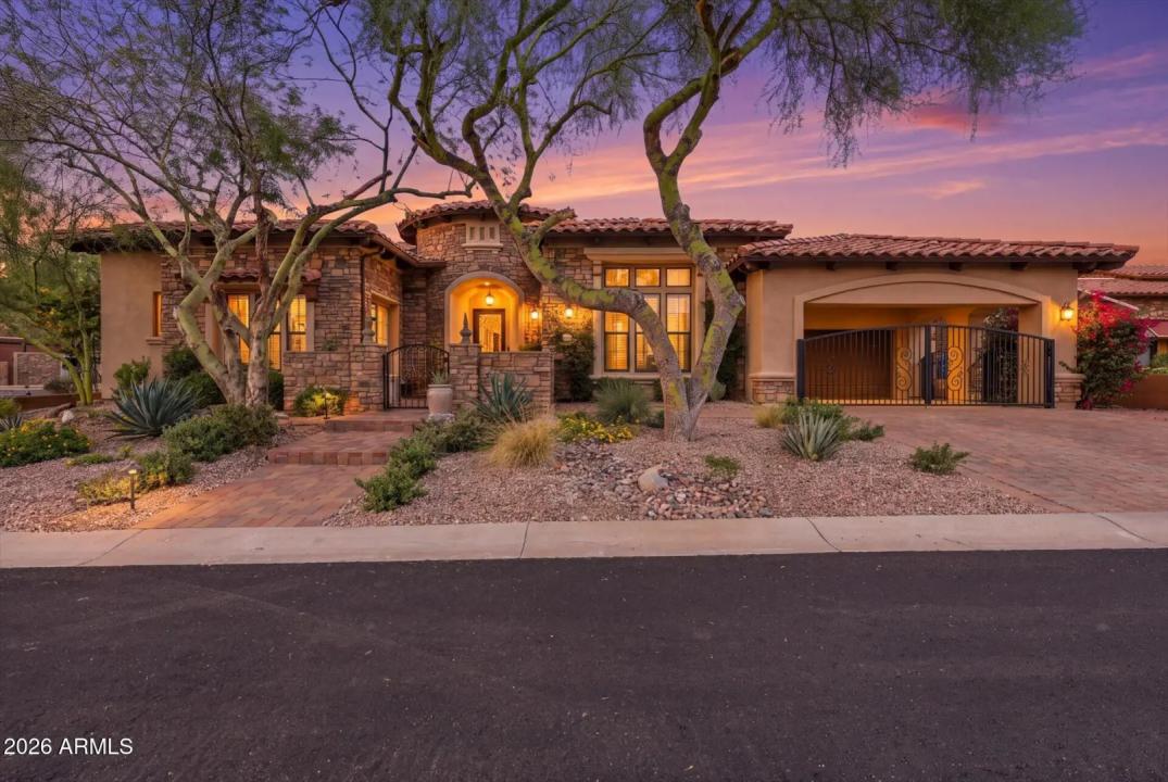 Real Estate Picture 4
