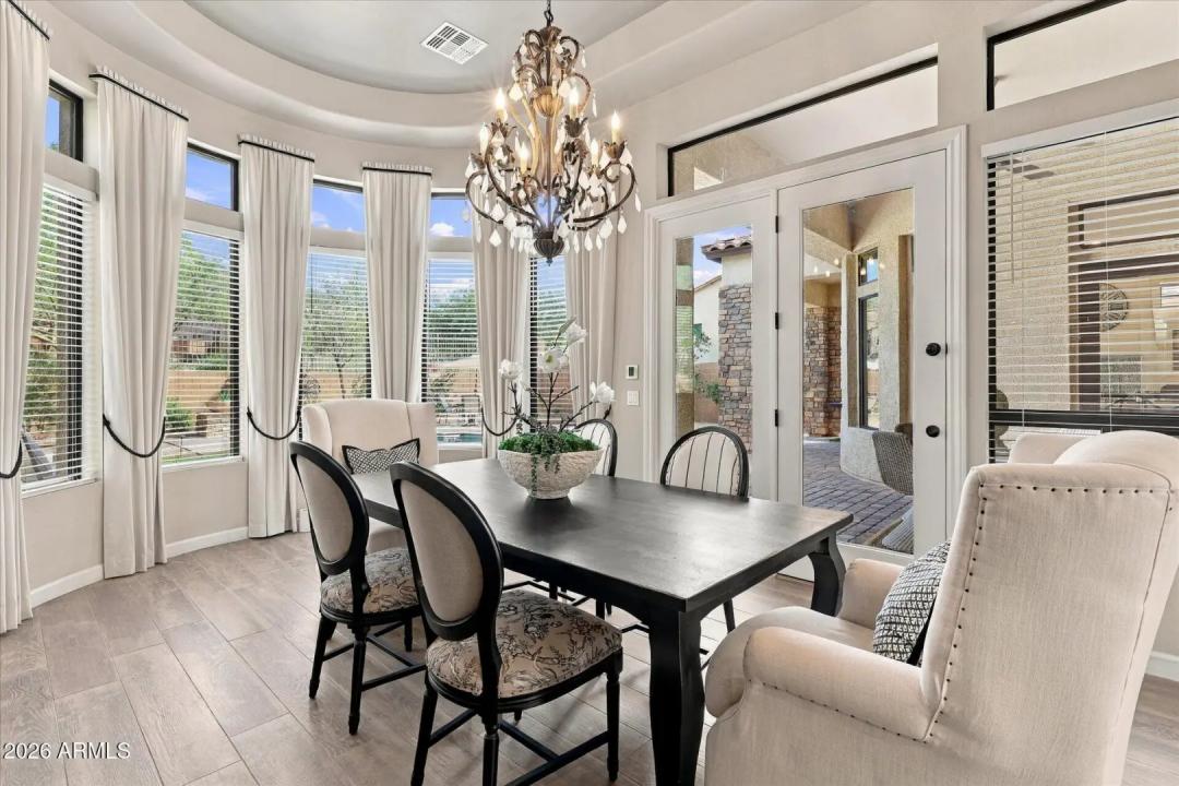 Real Estate Picture 17