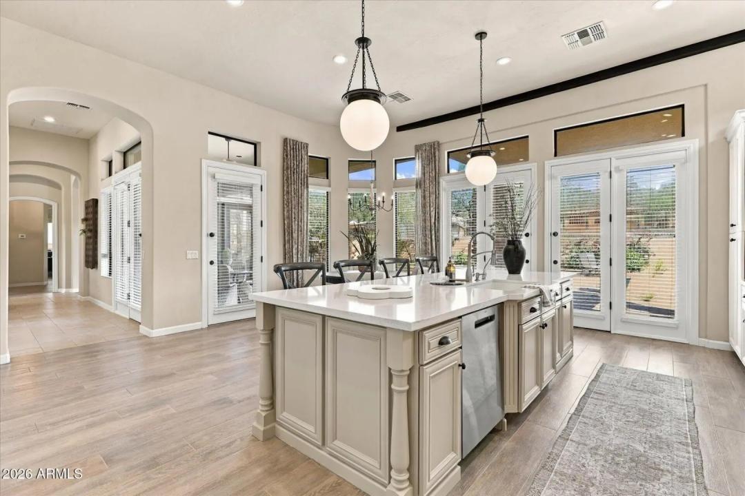 Real Estate Picture 27
