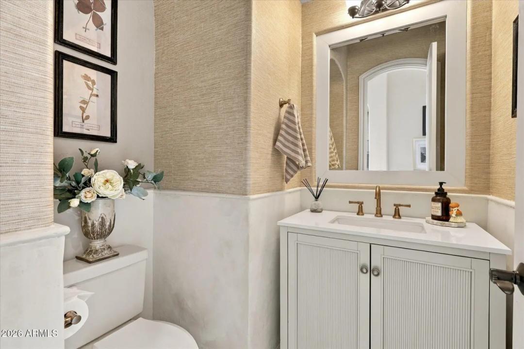 Real Estate Picture 42