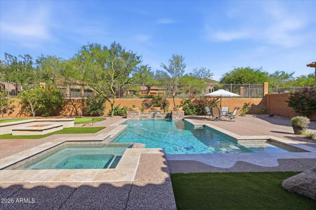 Real Estate Picture 54