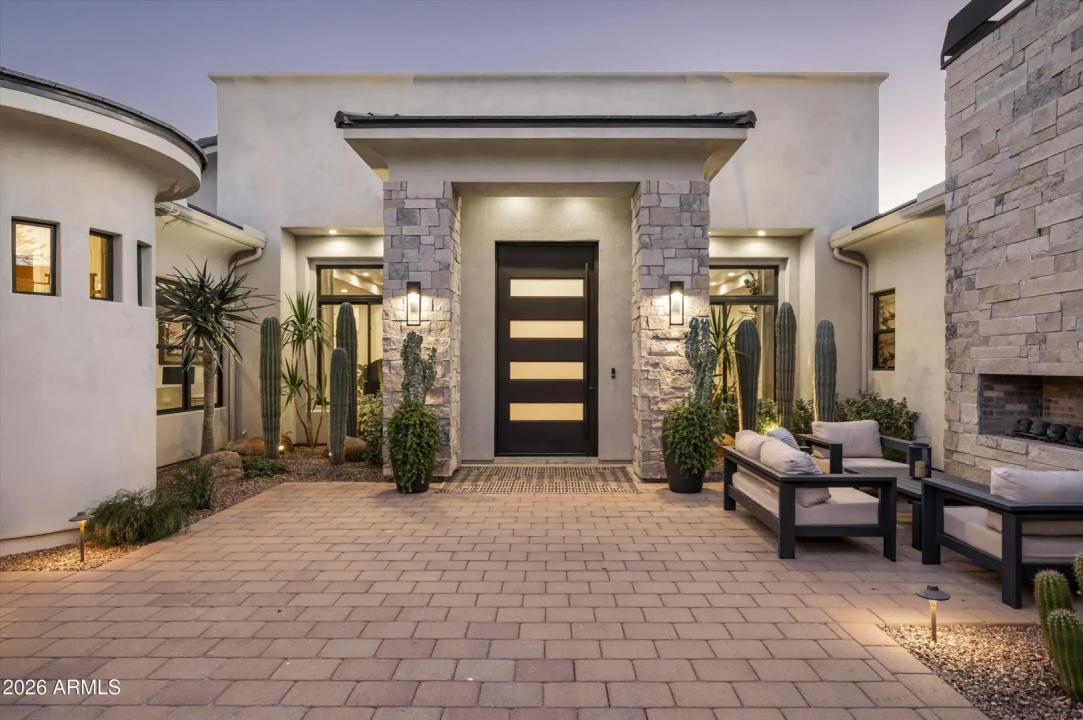 Real Estate Picture 2
