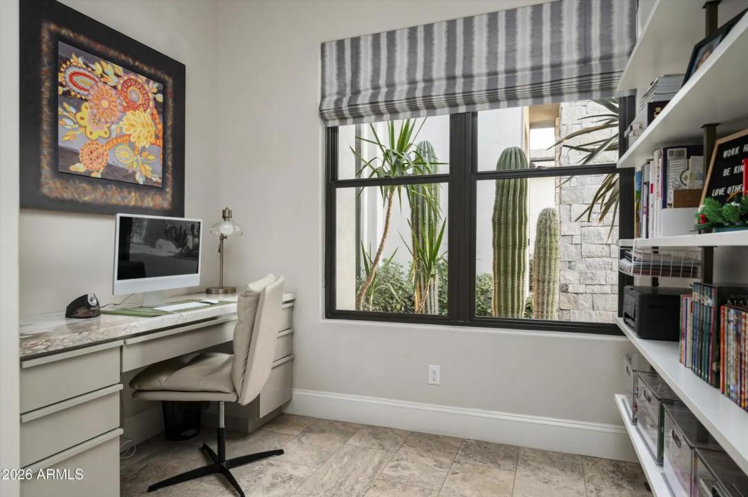 Real Estate Picture 22