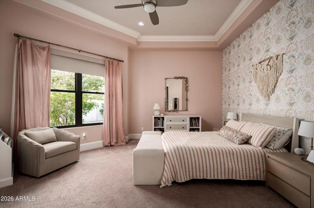 Real Estate Picture 28