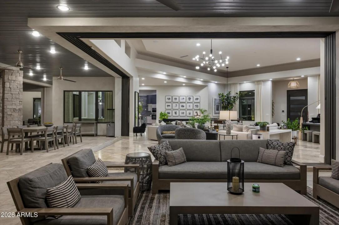 Real Estate Picture 32