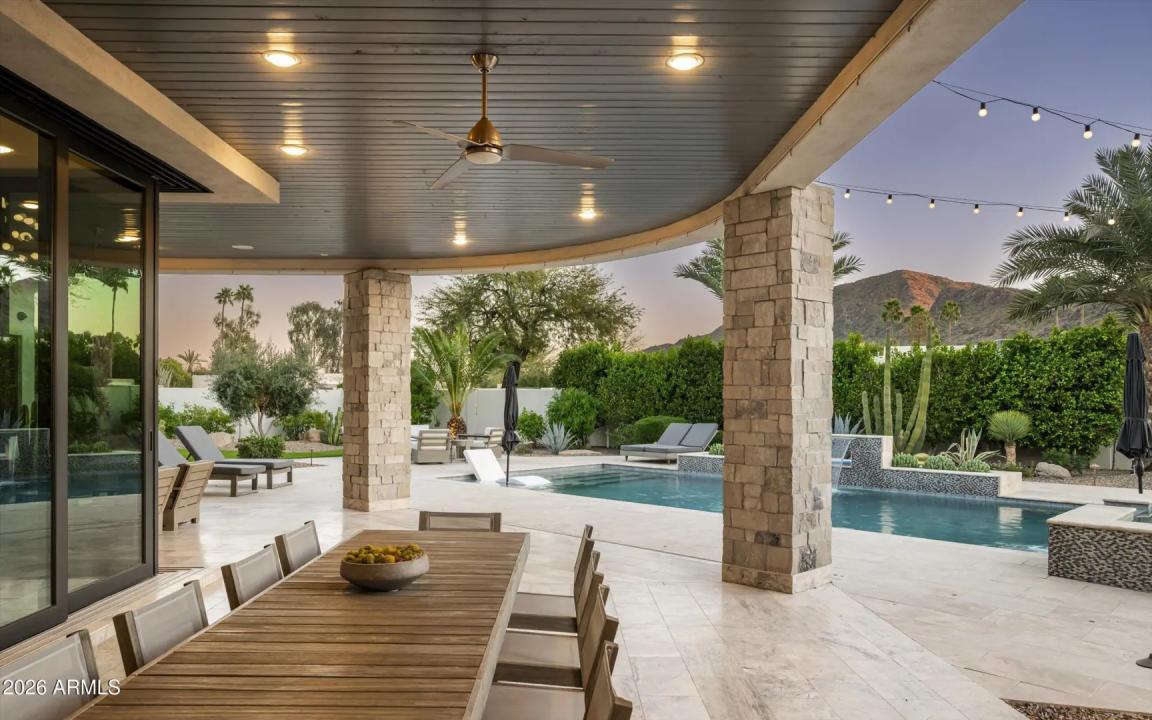 Real Estate Picture 34