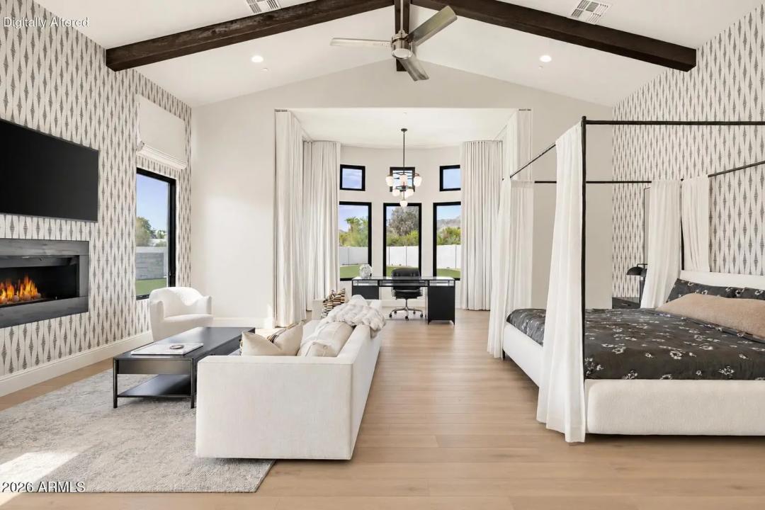 Real Estate Picture 20