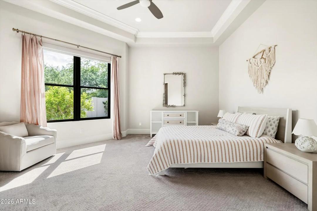 Real Estate Picture 35