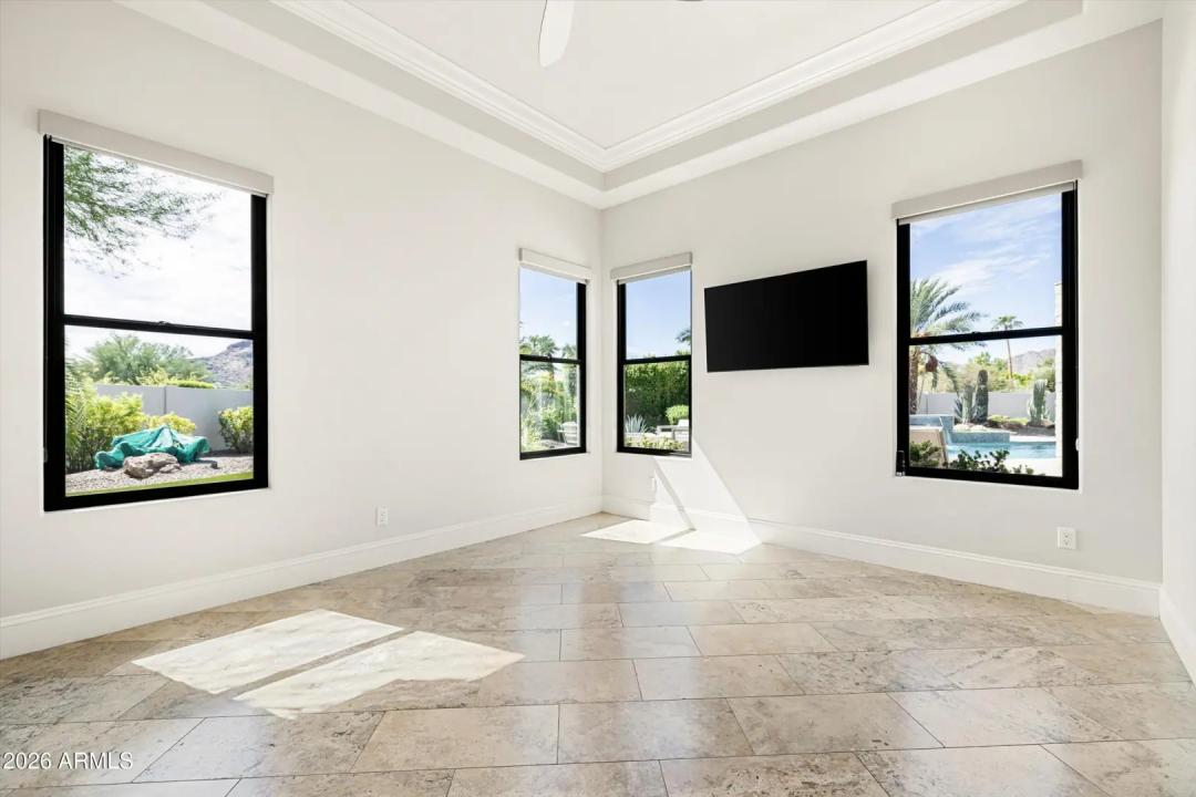 Real Estate Picture 37