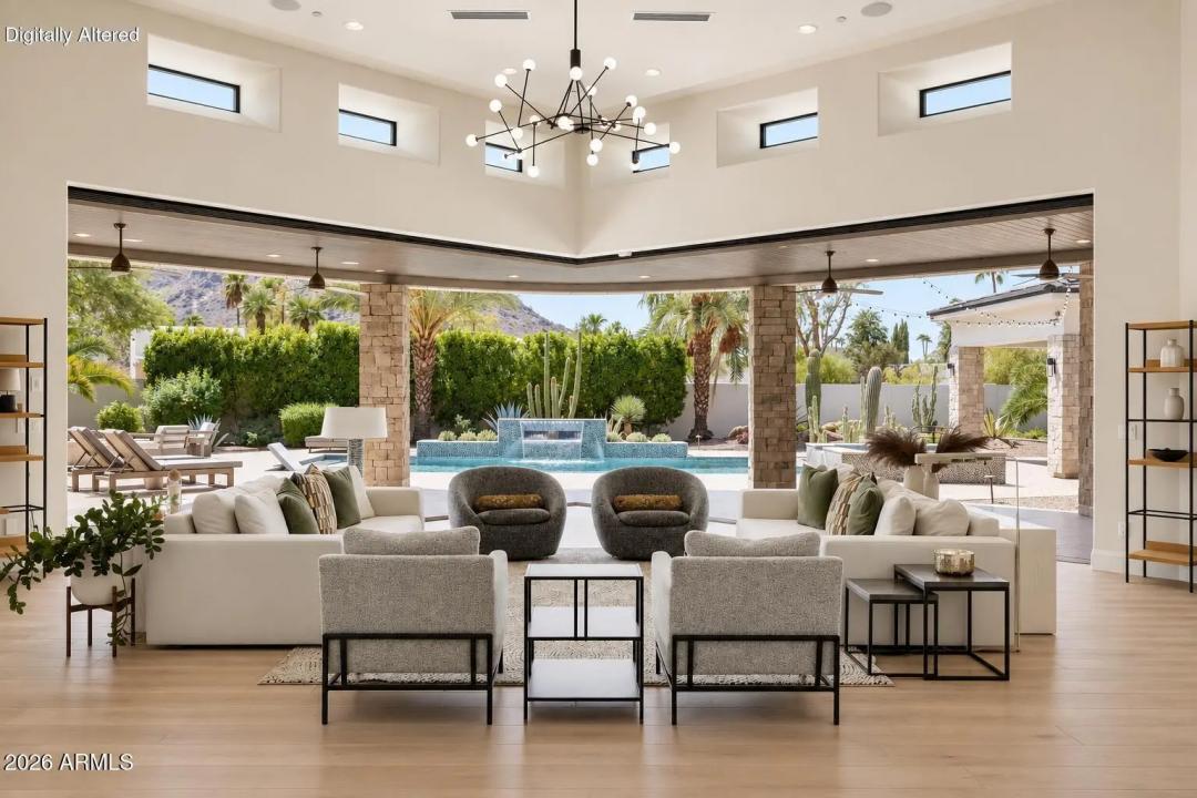 Real Estate Picture 5