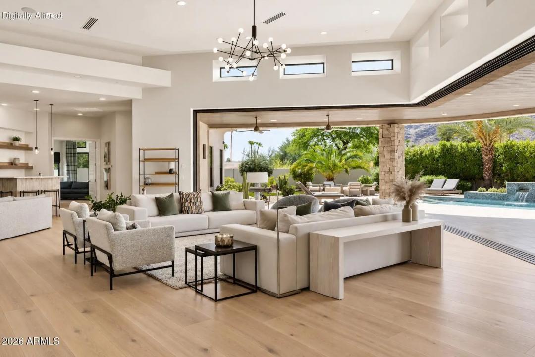 8700 N 55TH Place Paradise Valley AZ 85253