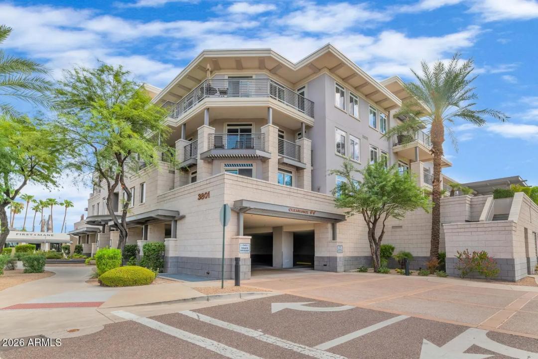 Real Estate Picture 30