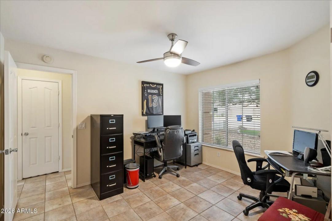 Real Estate Picture 17