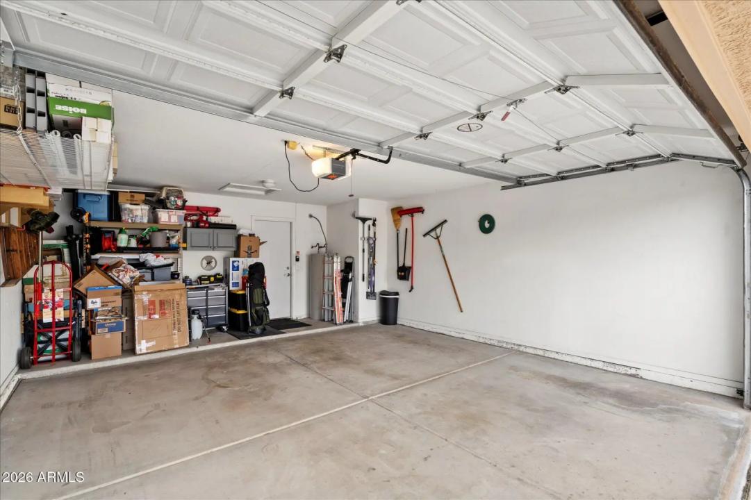 Real Estate Picture 23