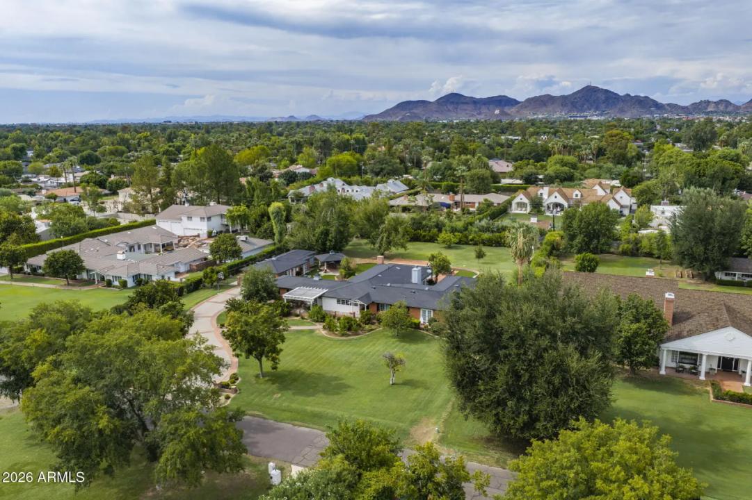 Real Estate Picture 35