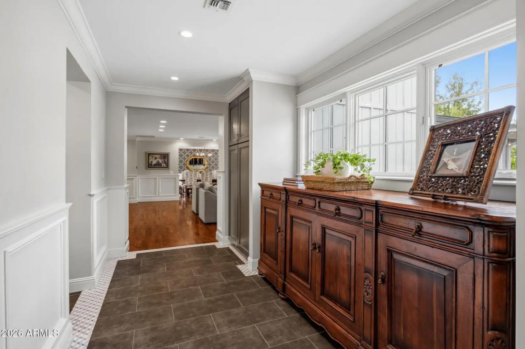 Real Estate Picture 46