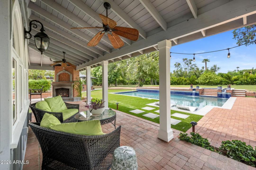 Real Estate Picture 67
